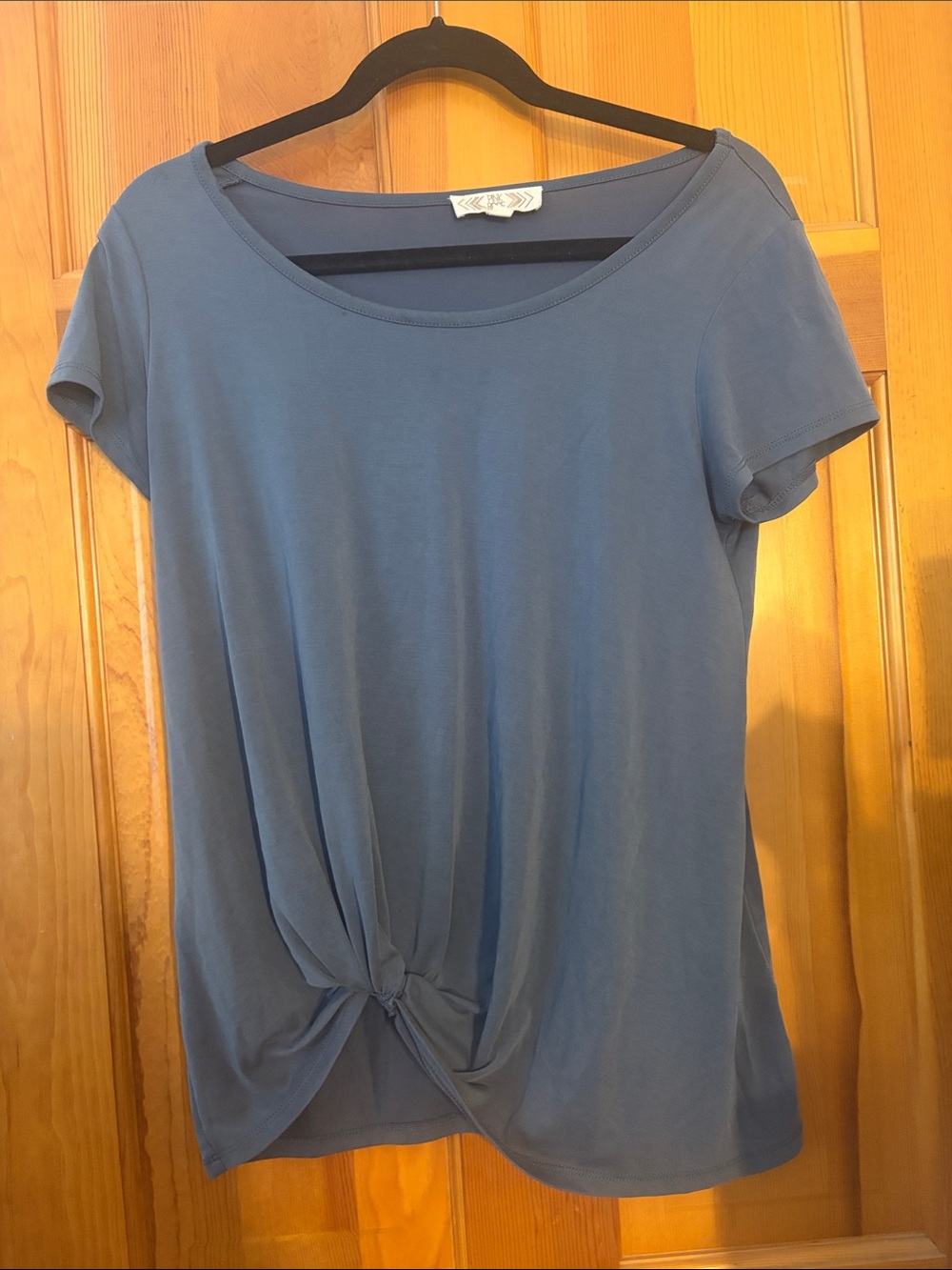 Pink Rose Dusty Blue Short-Sleeve Knot Front Tee